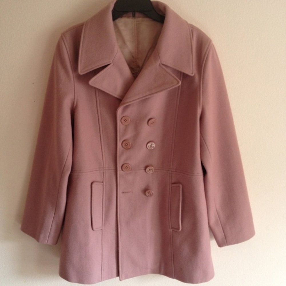 Pink wool double breasted coat with silk liner